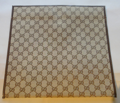 gucci-2.jpg